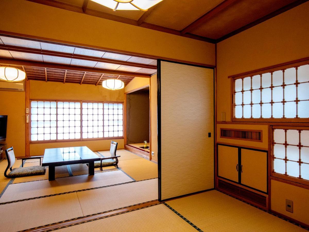 Wakamatsu Hakoneyugawara Hotel Екстериор снимка
